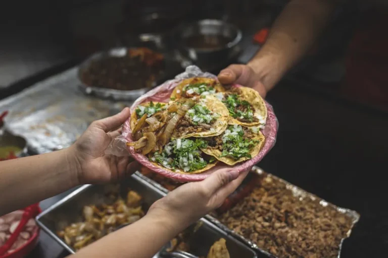 Guía de Comida Local para Viajeros