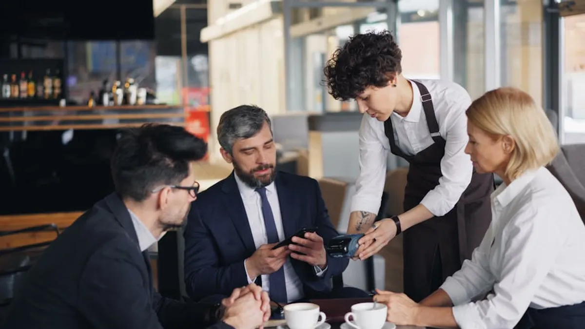 Restaurant Guide: What to Check Before Booking a Table