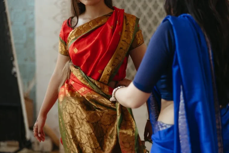 Saree Caption Ideas for Instagram, Marathi, and Hindi
