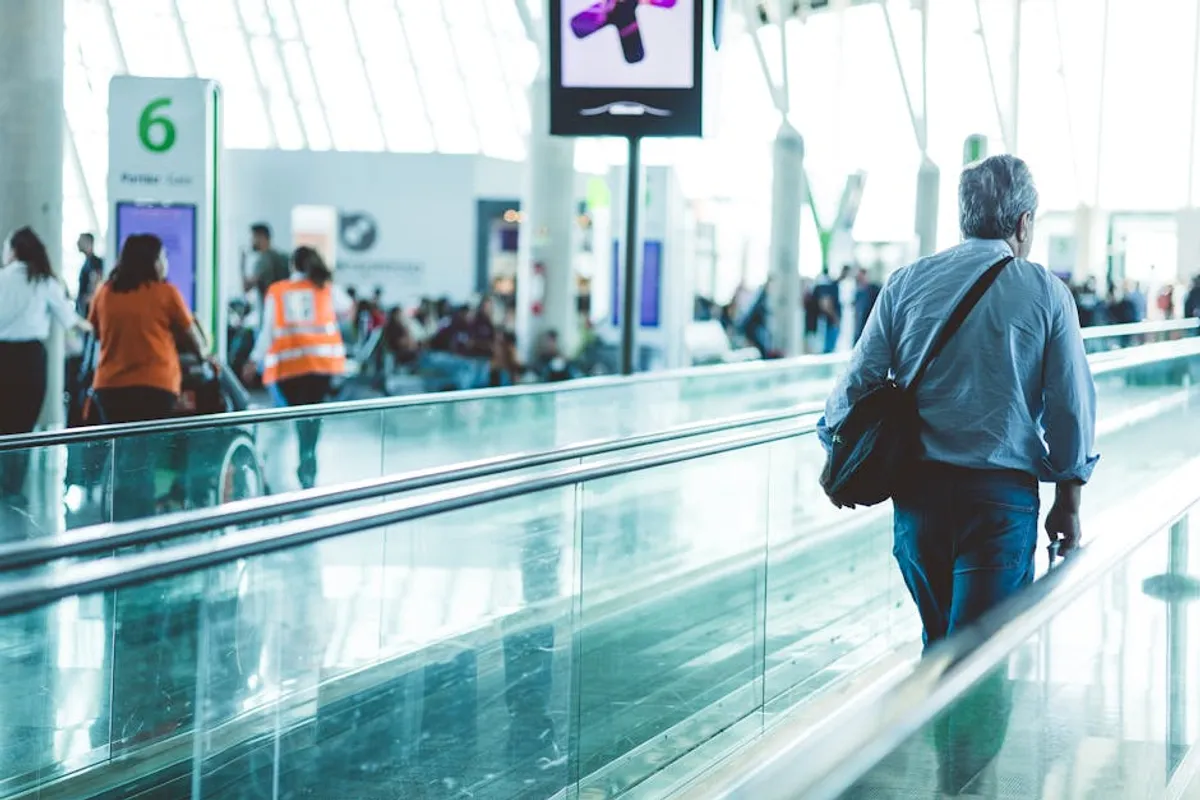 Travel Warning: How to Read Alerts Before You Book